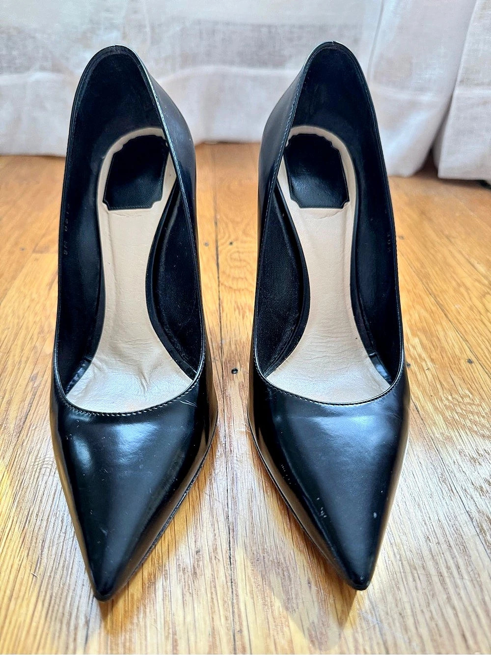 Christian Dior Black Leather Pointed Toe Pumps EU Size 38.5